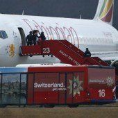 Flugzeugentführung von Genf gibt Rätsel auf