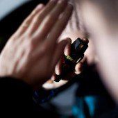 Jacke mit Pfefferspray verteidigt: Haftstrafe