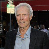 Eastwood rettet Mann das Leben