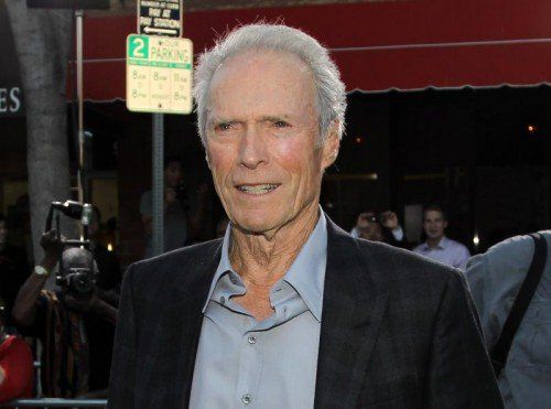 Der 83-jährige Hollywood-Star wandte das sogenannte Heimlich-Manöver an . Foto: epa