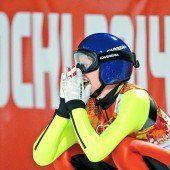 Iraschko-Stolz springt zu Silber Dritte Medaille für Österreich