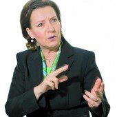 Unterrichtsministerin gegen Noten