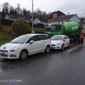 Zigarette angezündet, Pkw übersehen