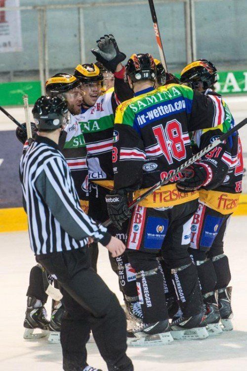 Im Kampf um die Viertelfinal-Teilnahme müssen die Cracks der VEU Feldkirch in Celje unbedingt gewinnen. Foto: VN/stiplovsek