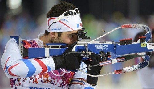 Im vierten Schießen konnte Martin Fourcade seinen großen Gegner Dominik Landertinger abschütteln. Foto: gepa