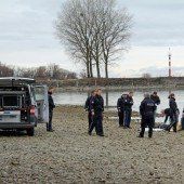 Wasserleiche gibt Polizei Rätsel auf – Obduktion