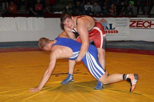 Lukas Hörmann ist Titelverteidiger in der 130-kg-Klasse schwämmle