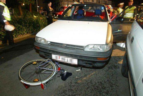Mit Fahrrad gegen Pkw geknallt und verurteilt: Verletzter ging erfolgreich in Berufung. Symbolfoto: Hofmeister