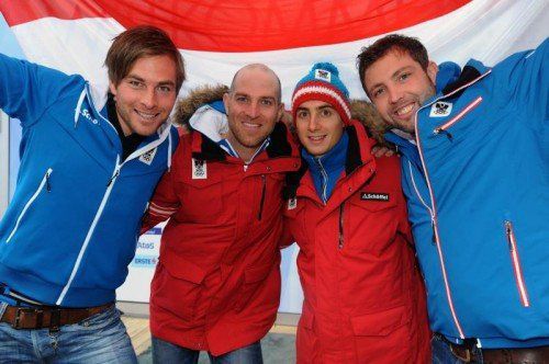 Österreichs Parallelboarder, von links: Benjamin Karl, Anton Unterkofler, Lukas Mathies und Andreas Prommegger. Foto: apa