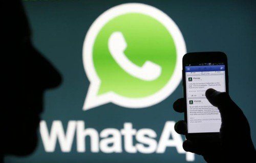 WhatsApp gehört zur Facebook-Familie. Mark Zuckerberg ließ sich den Nachrichtendienst 14 Mrd. Euro kosten.