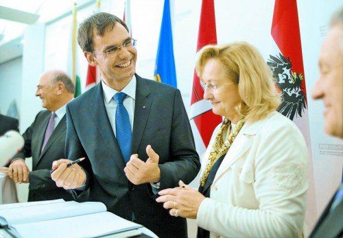 Als Antwort auf die Causa Hypo Alpe Adria erinnert Landeshauptmann Wallner den Bund an das Paket zum Spekulationsverbot, das er im Februar 2013 mit der damaligen Finanzministerin Fekter besiegelt hat. Foto: APA