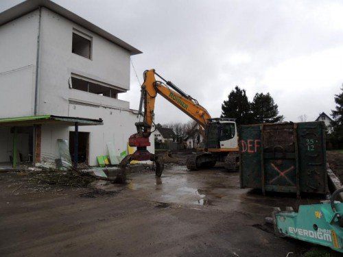 Anstelle der Gärtnerei Putzer entstehen zwei neue Baukörper.