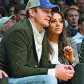 Mila Kunis und Ashton Kutcher im Babyglück