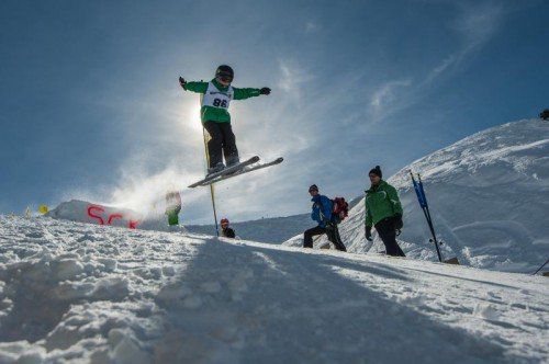 Der „Kids Snow Fun“ verspricht jede Menge Skivergnügen.