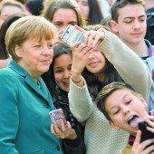 „Selfies“ mit Schülern