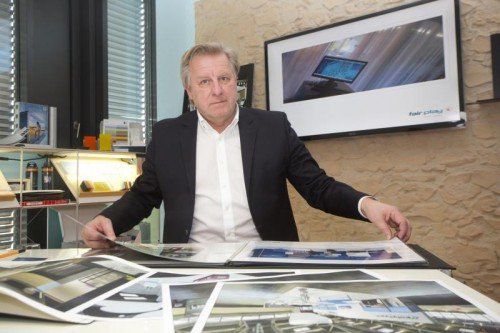 Herbert Wagner: „Am Anfang steht die Idee und ein Rohzeichnung.“ Fotos: VN/Paulitsch