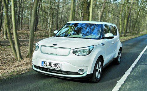 Im Laufe des Jahres bringt Kia sein erstes E-Auto auf den Markt.