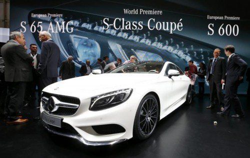 Luxus pur
Spitzenklasse verkörpert das S-Klasse Coupé von Mercedes. Es verfügt auf Wunsch über das Fahrwerkssystem Magic Body Control mit Kurvenneigefunktion. Ähnliches gab’s schon mal.