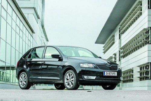 Mit dem Rapid Spaceback hat Skoda ein flott gestyltes Kompaktmodell auf die Räder gestellt. Fotos: steurer
