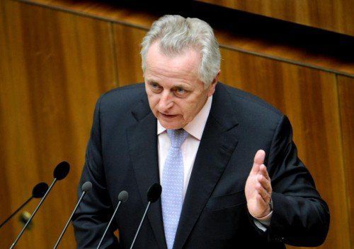 Stellte sich im Nationalrat Fragestunde: Minister Hundstorfer.  APA