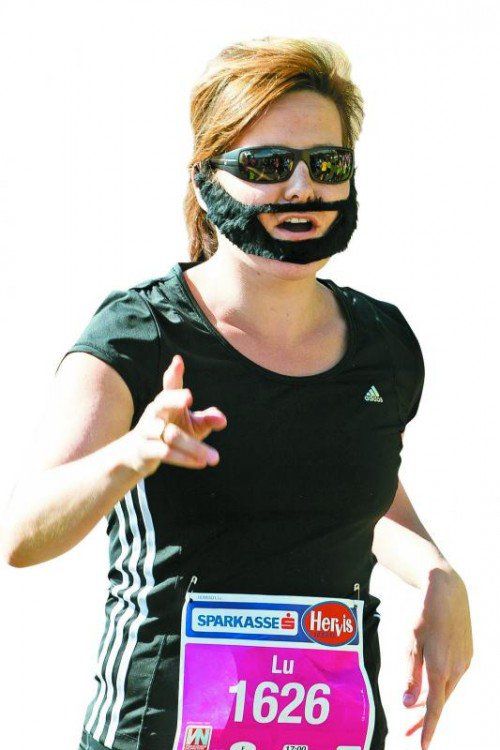An Conchita Wurst führte auch beim Frauenlauf kein Weg vorbei.