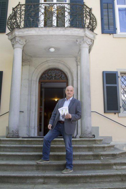 An diesem Wochenende wird die Musikschule von Direktor Peter Heiler an den Bregenzer Kornmarktplatz verlegt. Foto: VN/Paulitsch