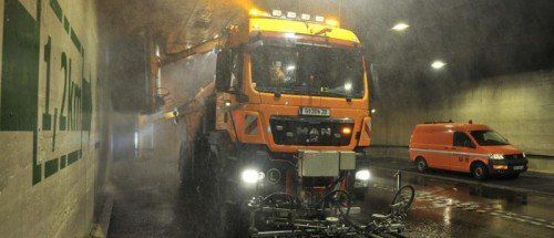 ASFINAG reinigt derzeit die Autobahntunnel.  Foto: ASFINAG  