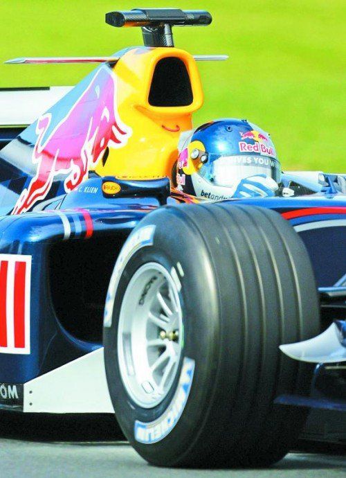 Christian Klien ist bislang der letzte Formel-1-Österreicher. In Spielberg zündet er wieder seinen ehemaligen Boliden. Foto: reuters