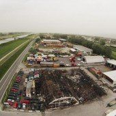 Großbrand in Hard: Kampf gegen Feuer und Föhnsturm