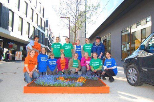 Die Frühlingsbeete-Aktion der Landjugend machte allen Beteiligten großen Spaß. Foto: Landjugend