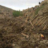 Erdrutsch riss Hunderte Menschen in den Tod