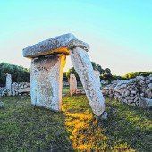 Monumente aus Steinen