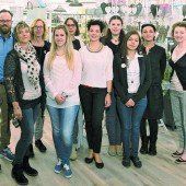 Hunderte Gratulanten am Eröffnungstag