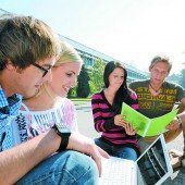 Studienzentrum mit langer Beratungsnacht