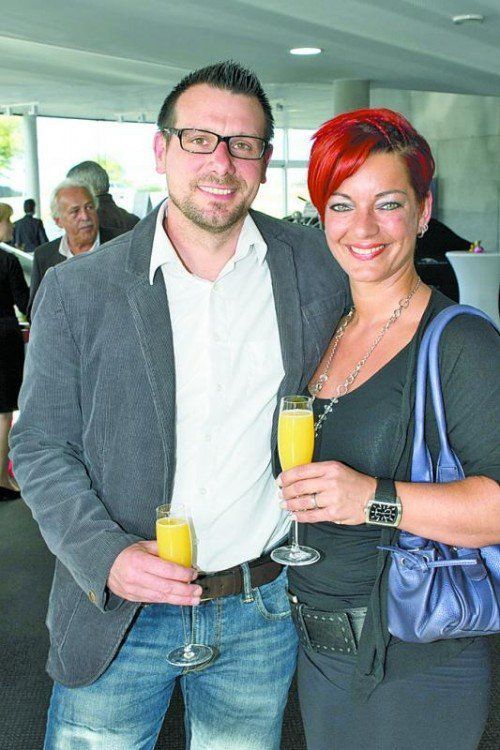 Michael Navadnig mit Nicole (NN Bauservice).