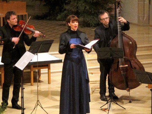 Miriam Feuersinger wusste schon als Kind, dass sie einmal Sängerin werden will. Foto: JU
