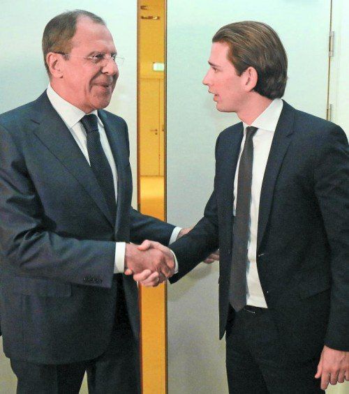 Russlands Außenminister Sergej Lawrow und Sebastian Kurz. AP