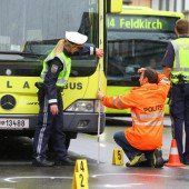 Radfahrerin (71) stirbt nach Kollision mit Bus