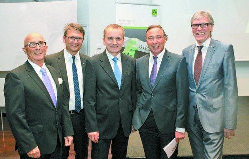 Walter Wintersteiger, Thomas Wachter, Gernot Mödritscher sowie Helmut Steurer und Wilfried Hopfner (v. l.). Fotos: A. Meusburger
