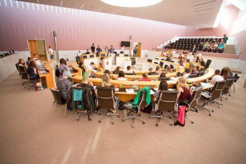 Zentralmatura, Leistungsdruck oder politische Bildung und Ethik als Schulfächer wurden im Schülerparlament thematisiert. Foto: VN/Steurer