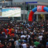 Der Marktplatz wird zur heißen Copacabana