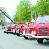 Klassiker in Feuerrot rollen an