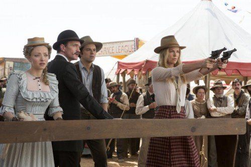 Charlize Theron verköpert in „A Million Ways To Die In The West“ die toughe Anna. Foto: AP