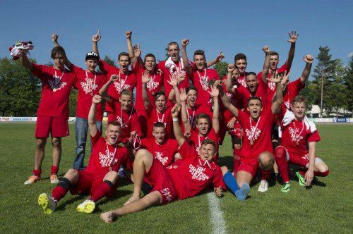 Das U18-Team des FC Dornbirn feierte den Landesmeistertitel nach dem Finalerfolg über das FZM Mittelwald. Foto: stiplovsek