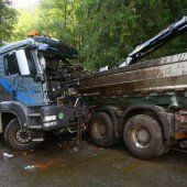Schwere Lkw-Kollision im Bregenzerwald