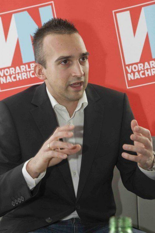 Die Entwicklung der Steuerpolitik ist für den jungen Sozialdemokraten Dominik Steinwidder frustrierend. FOTO: VN/PAULITSCH