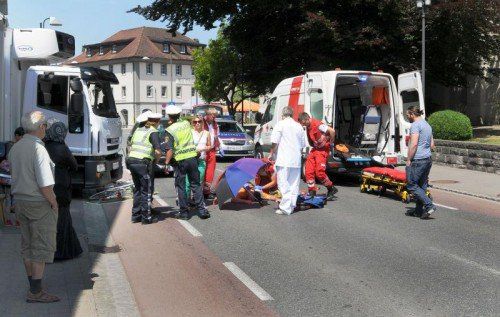 Ein Zahnarzt aus der Nachbarschaft war als Ersthelfer zu dem Verletzten an den Unfallort geeilt.  Foto: Kopf