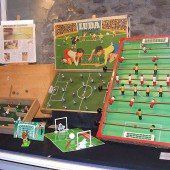 Sticker und Spiele zum Thema Fußball