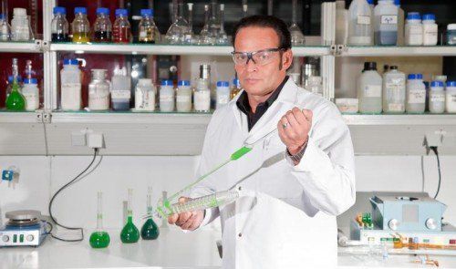 Günter Grabher überzeugt mit seinen Stickerei-Innovationen die Fachwelt und die KMU-Jury. Foto: VN/Steurer