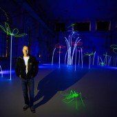 Hinein ins schillernde Wunderland